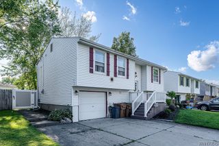 40 Benz Drive, Cheektowaga, NY 14043