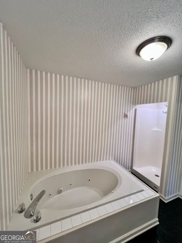 640 Shadow Moss Drive, Macon, GA 31204