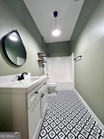 640 Shadow Moss Drive, Macon, GA 31204