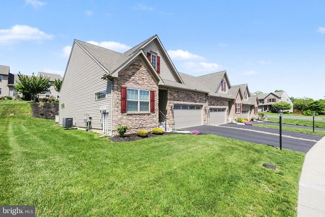 4322 ASHDON DR, Harrisburg, PA 17112