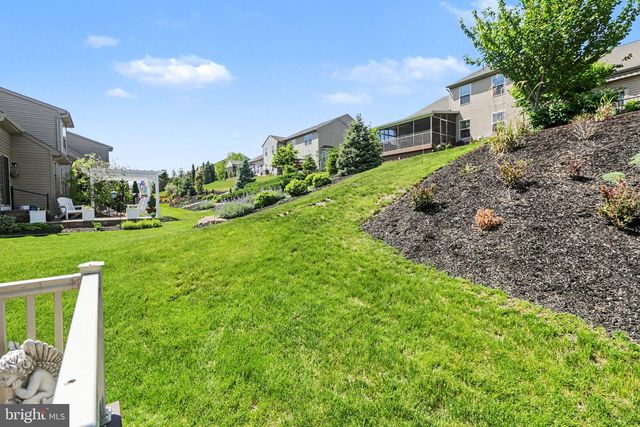 4322 ASHDON DR, Harrisburg, PA 17112