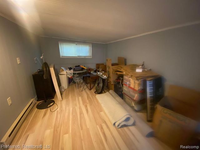 35706 Palmer Road, Westland, MI 48186