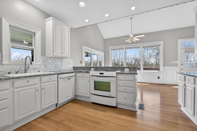 364 Muir Lane, Georgetown, KY 40324