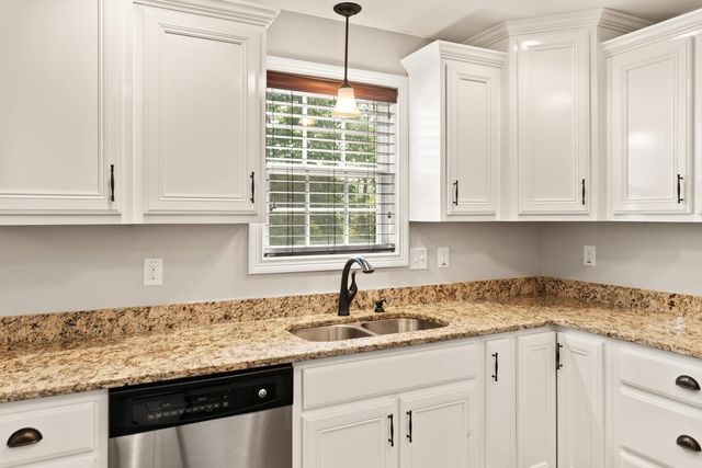 3635 Fox Tail Dr, Clarksville, TN 37040