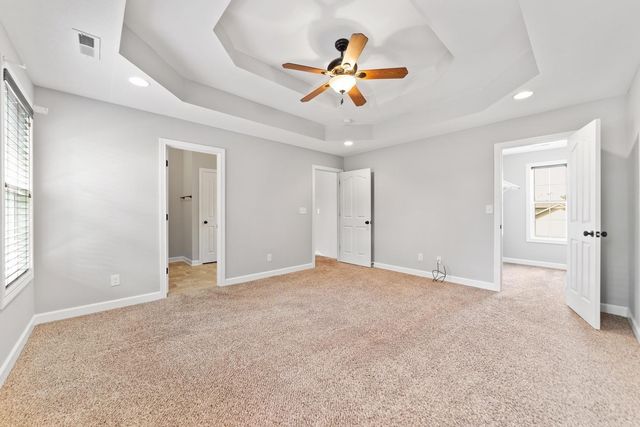 3635 Fox Tail Dr, Clarksville, TN 37040