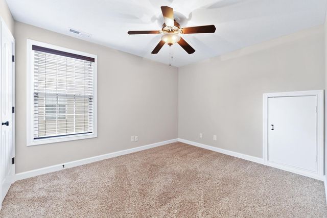 3635 Fox Tail Dr, Clarksville, TN 37040