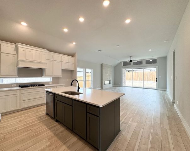 6113 Tahoe Winds Drive, Celina, TX 75009