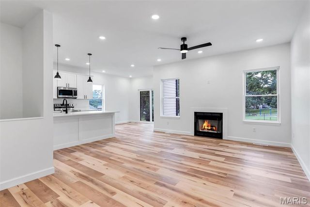 457 Rosedale Terrace, Ballwin, MO 63021