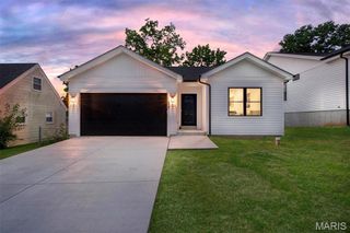 457 Rosedale Terrace, Ballwin, MO 63021