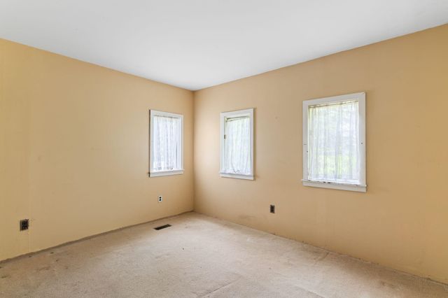 1102 Route 100, Wardsboro, VT 05355