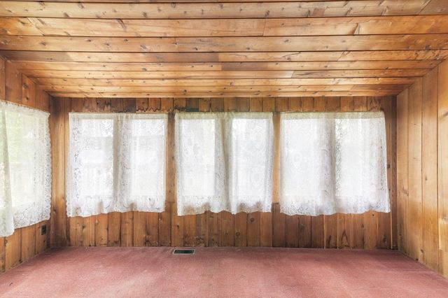 1102 Route 100, Wardsboro, VT 05355