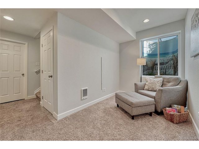3455 Sandalwood Ln, Johnstown, CO 80534