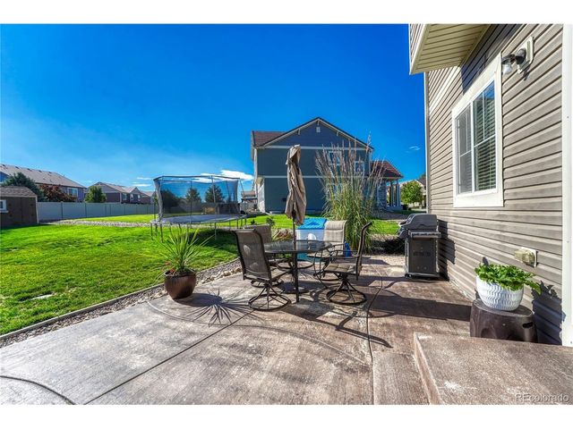 3455 Sandalwood Ln, Johnstown, CO 80534