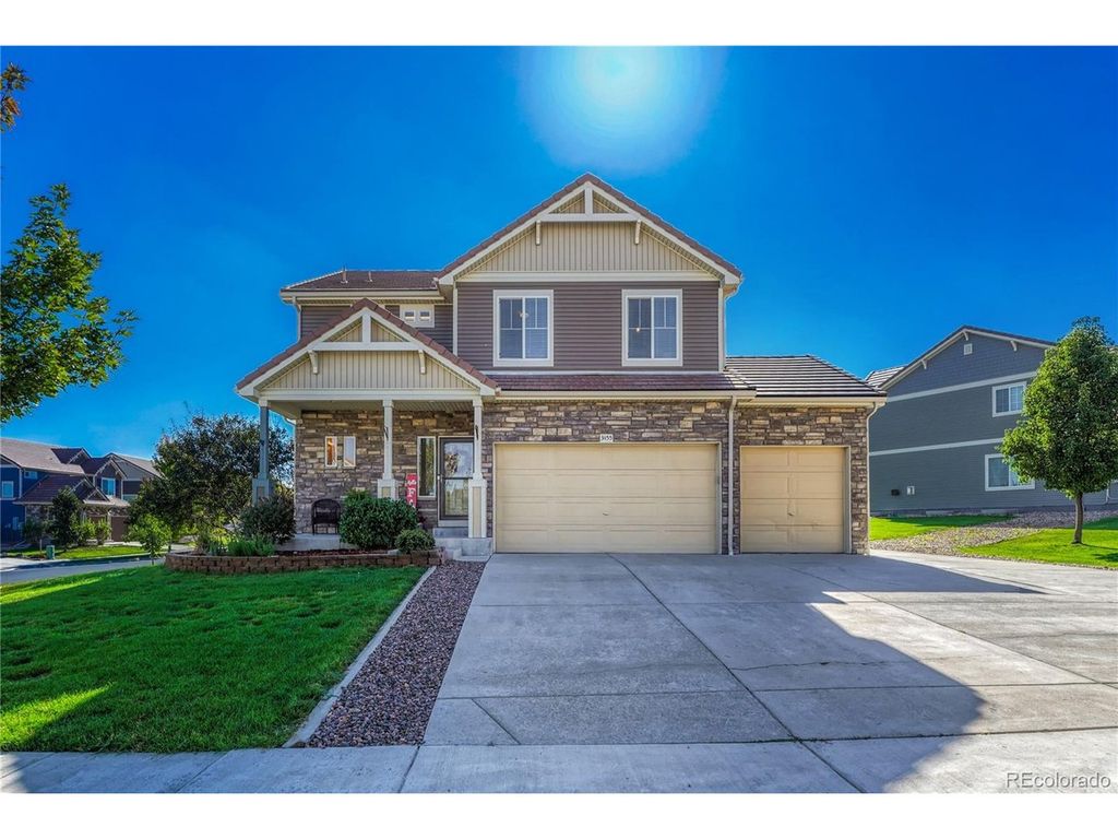 3455 Sandalwood Ln, Johnstown, CO 80534