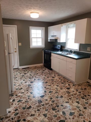 134 Eastover St, Gallatin, TN 37066