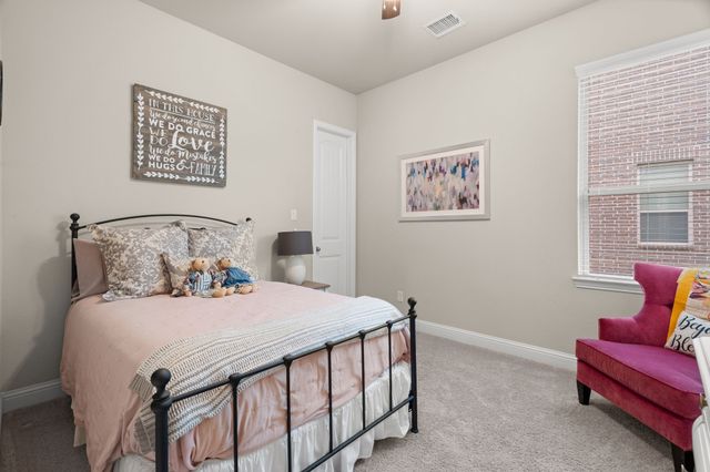 9409 Blackpine Court, Lantana, TX 76226