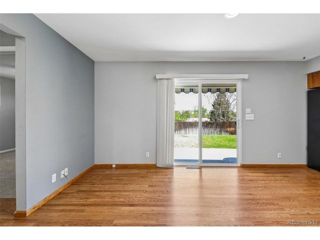 1628 S Dudley Ct, Lakewood, CO 80232