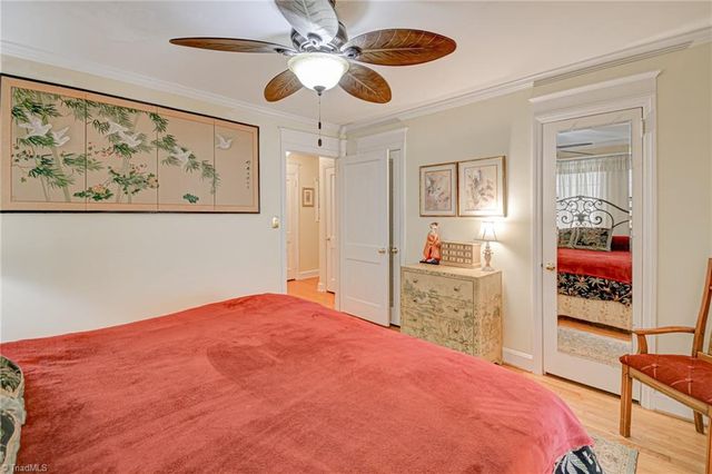 2304 Lyndhurst Avenue, Winston-salem, NC 27103