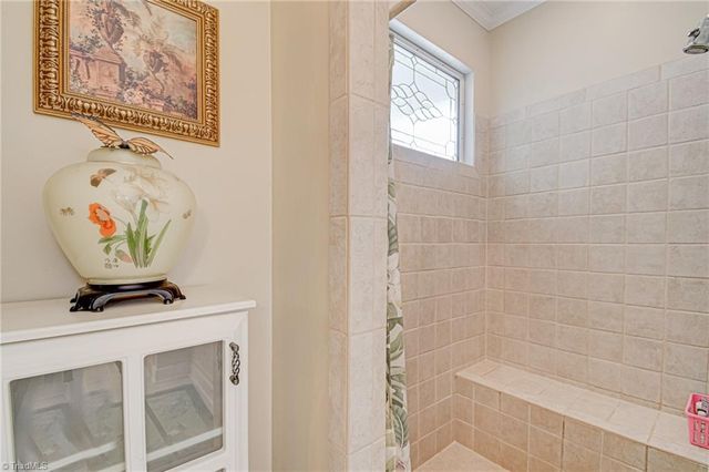 2304 Lyndhurst Avenue, Winston-salem, NC 27103