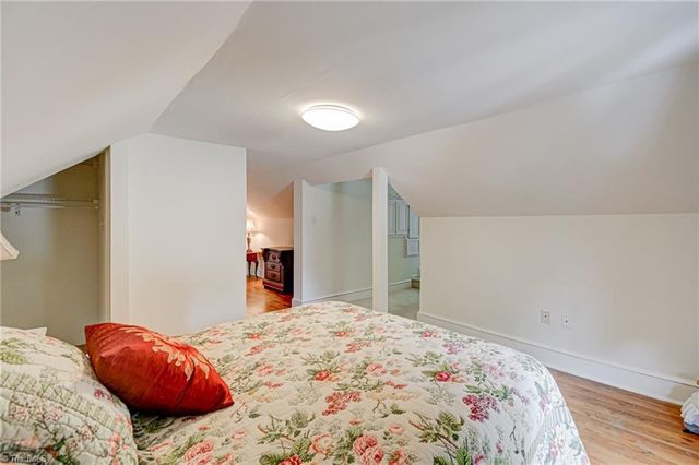 2304 Lyndhurst Avenue, Winston-salem, NC 27103