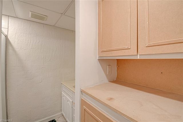 2304 Lyndhurst Avenue, Winston-salem, NC 27103