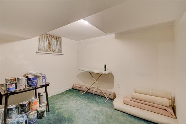2304 Lyndhurst Avenue, Winston-salem, NC 27103