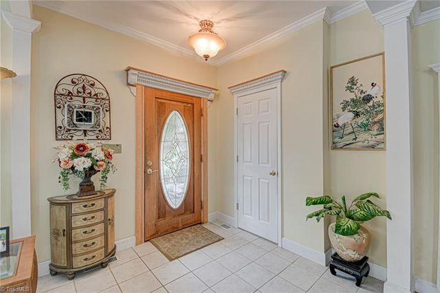 2304 Lyndhurst Avenue, Winston-salem, NC 27103