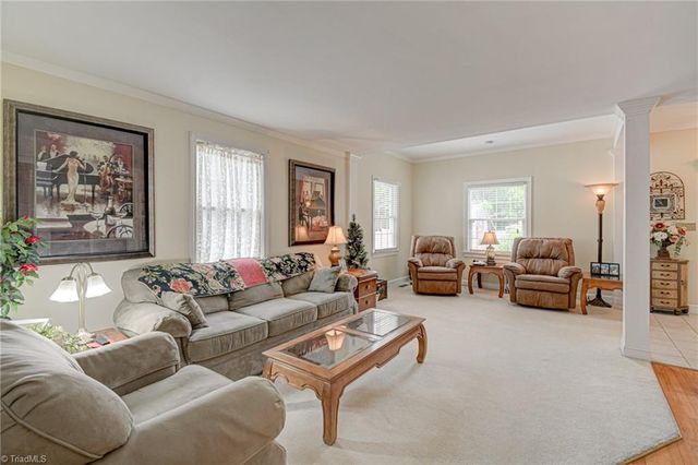 2304 Lyndhurst Avenue, Winston-salem, NC 27103