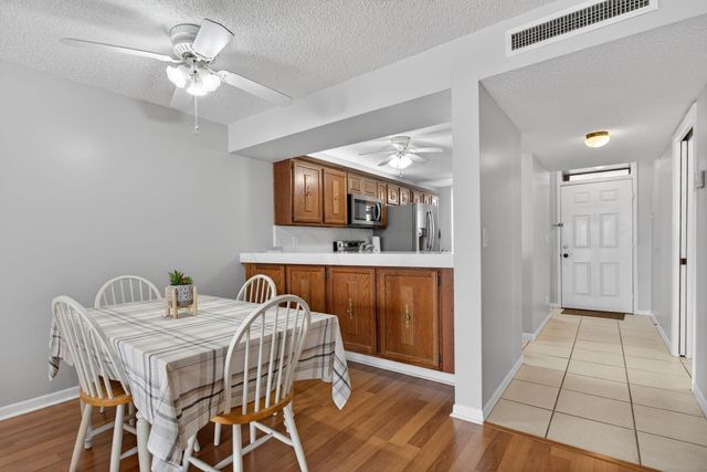 6239 Coral Lake Drive 403, Margate, FL 33063