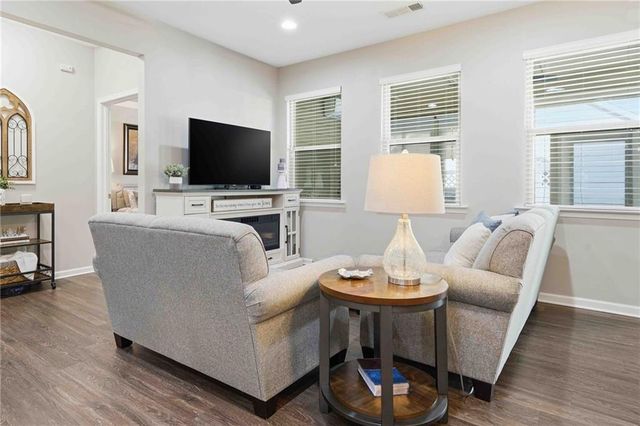 516 Riverview Lane, Canton, GA 30114