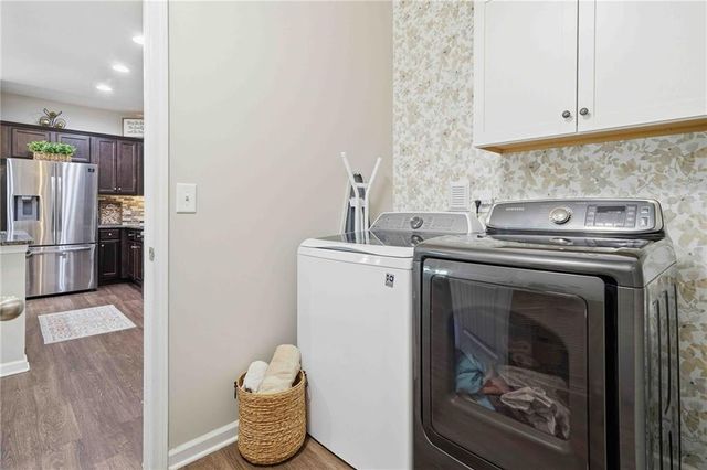 516 Riverview Lane, Canton, GA 30114