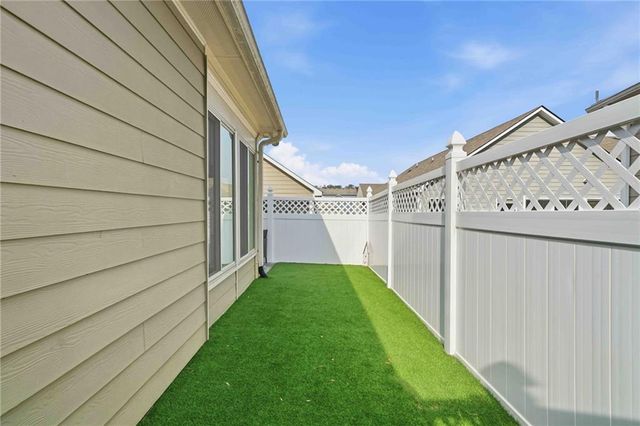 516 Riverview Lane, Canton, GA 30114