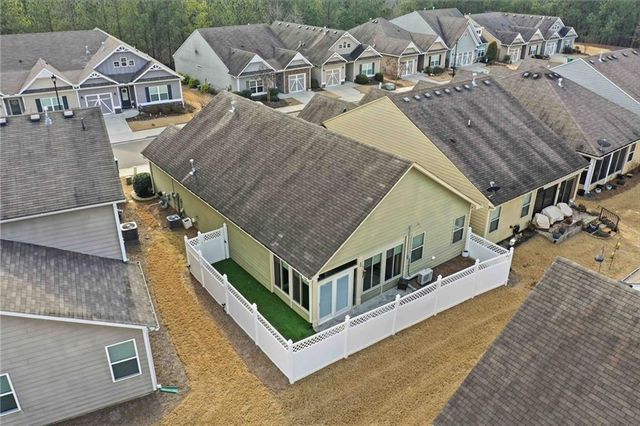 516 Riverview Lane, Canton, GA 30114