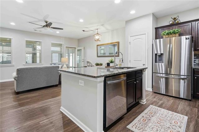 516 Riverview Lane, Canton, GA 30114