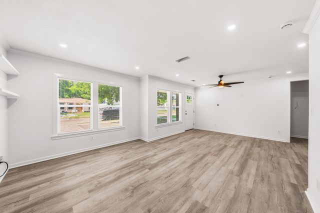 1630 Hansboro Avenue, Dallas, TX 75224