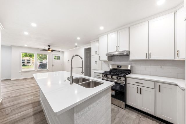 1630 Hansboro Avenue, Dallas, TX 75224
