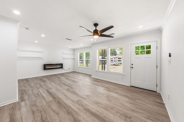 1630 Hansboro Avenue, Dallas, TX 75224
