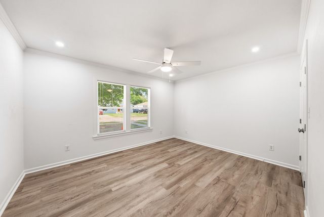 1630 Hansboro Avenue, Dallas, TX 75224