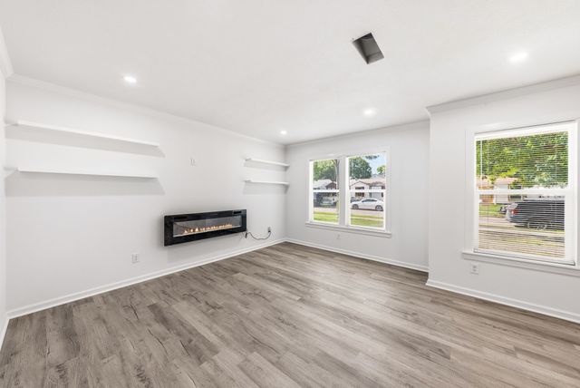 1630 Hansboro Avenue, Dallas, TX 75224