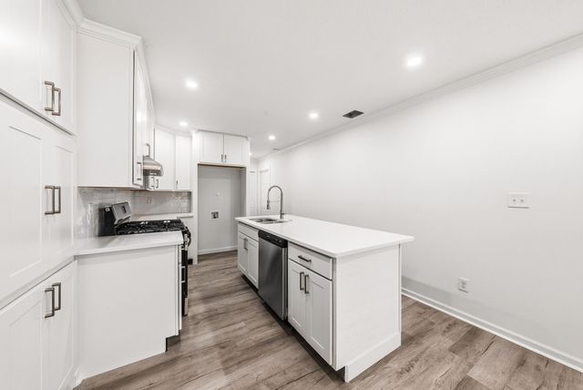 1630 Hansboro Avenue, Dallas, TX 75224