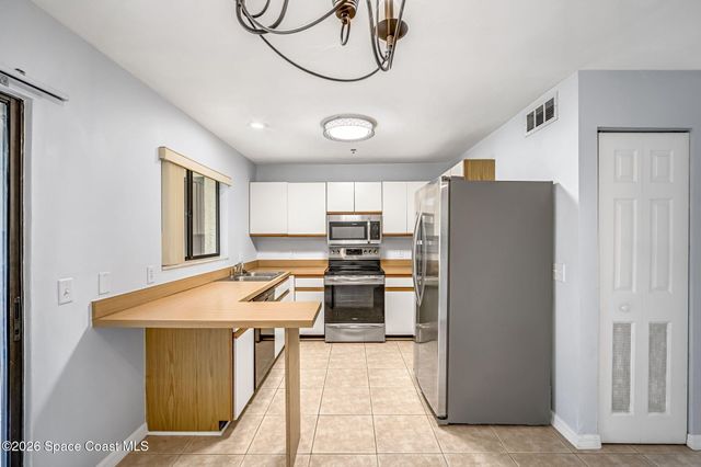 7815 Maplewood Drive 701, Melbourne, FL 32904