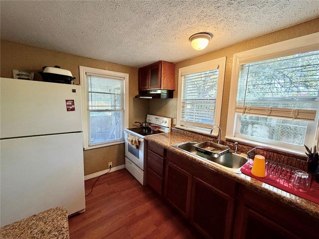 2318 HIBISCUS AVENUE, Seffner, FL 33584