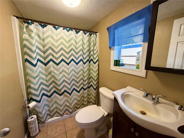 2318 HIBISCUS AVENUE, Seffner, FL 33584