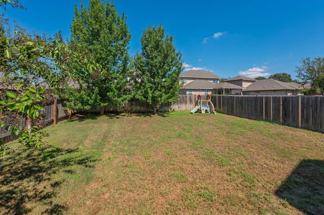1318 Clark Brothers DR, Buda, TX 78610
