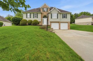 223 Cottonwood Ln, Marshall, PA 15090