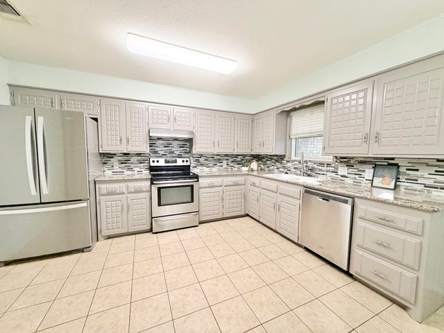 2005 Tech Drive, Levelland, TX 79336