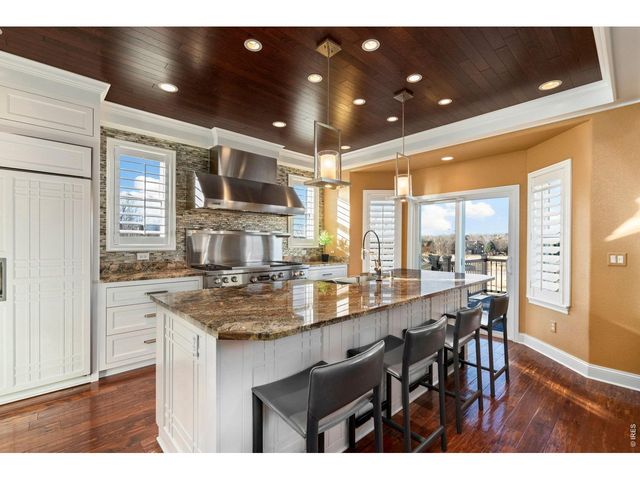 5804 Huntington Hills Dr, Fort Collins, CO 80525