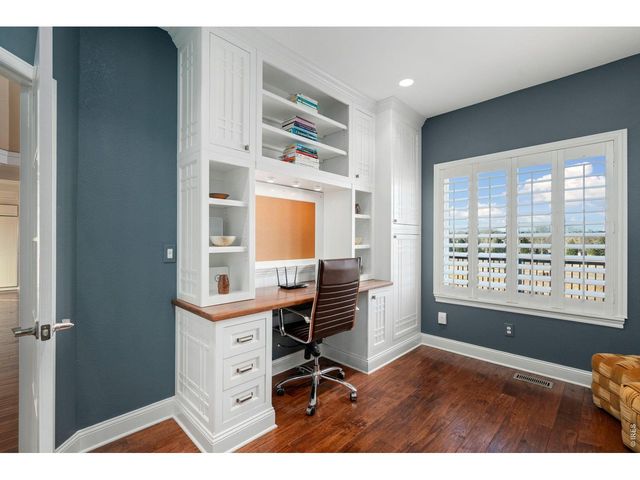 5804 Huntington Hills Dr, Fort Collins, CO 80525