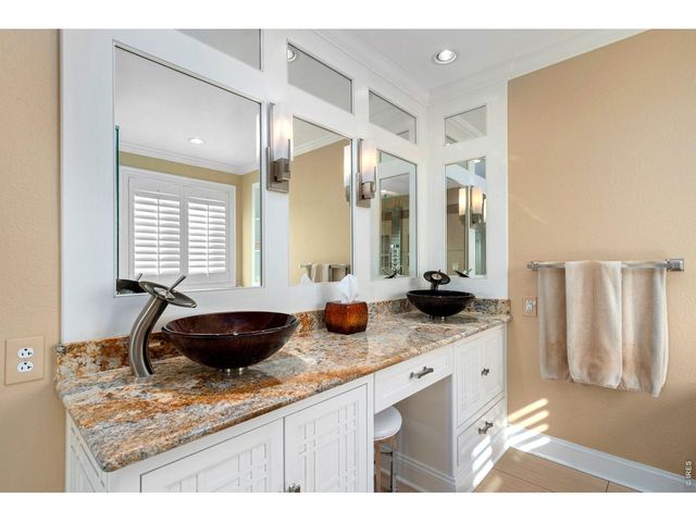 5804 Huntington Hills Dr, Fort Collins, CO 80525