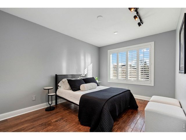 5804 Huntington Hills Dr, Fort Collins, CO 80525